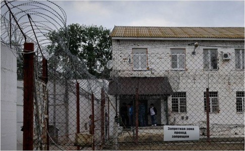 Не менее 70 человек в Крыму незаконно лишены свободы - правозащитники