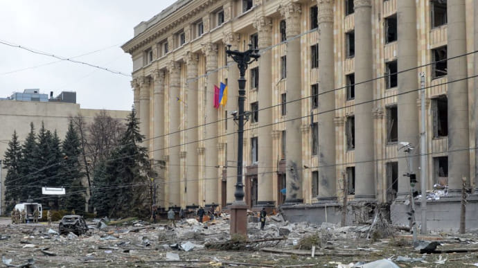 Из-за ракетного удара в Харькове погибли 7 человек, более 20 ранены