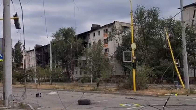 Луганщина: росіяни заманюють до шкіл грошима і мають проблеми з мобілізацією – Гайдай 