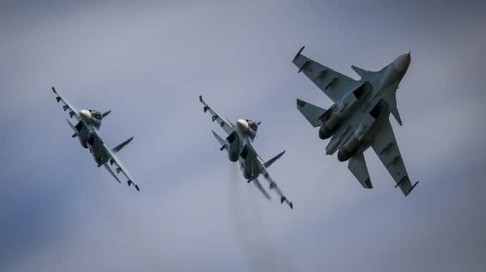 Russians increase military aviation activity on border with Sumy Oblast – Ukraine's General Staff report