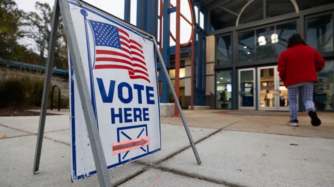 Voting disrupted in Georgia, USA due to alleged bomb threats from Russia