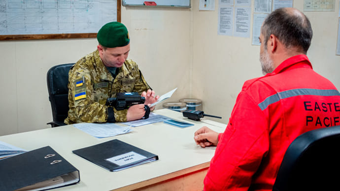 13 росіян намагалися перетнути кордон України за підробленими документами