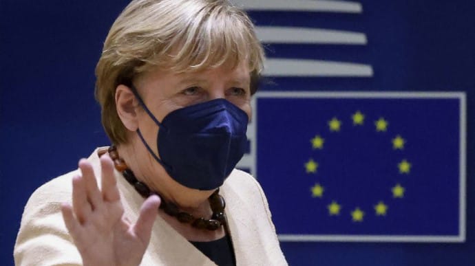 Меркель працюватиме над нормандською зустріччю щодня до кінця свого терміну - посол