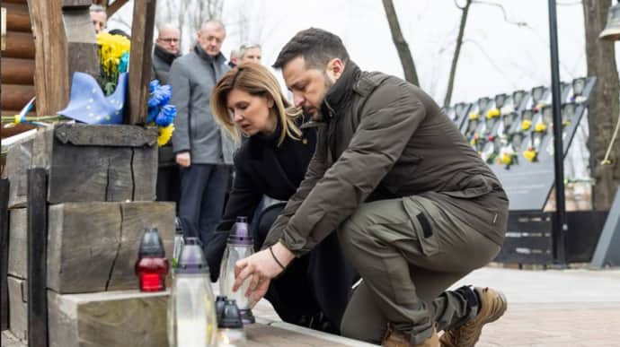 Zelenskyy and his wife commemorate Heavenly Hundred Heroes in Kyiv – photo, video