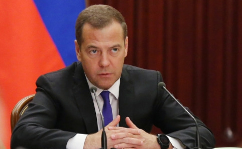 Медведев назвал условия, при которых РФ сохранит транзит газа через Украину