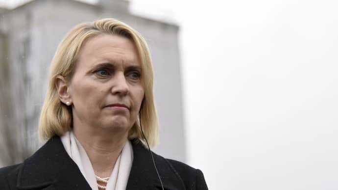 Former US ambassador to Ukraine admits she decided to quit because of Trump