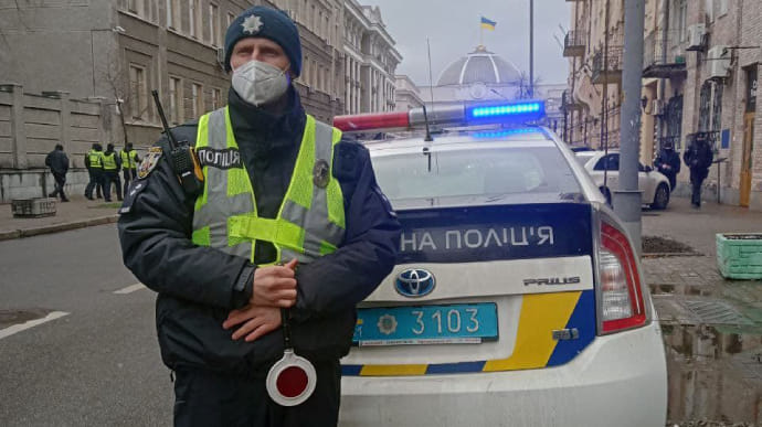 В день переворота в Киеве работают более 4,5 тысячи силовиков