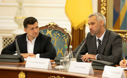 Рада приняла реформу прокуратуры от Зеленского