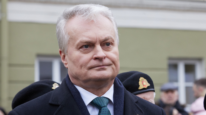 Президент Литвы: Мы должны пересечь все красные линии в военной помощи Украине