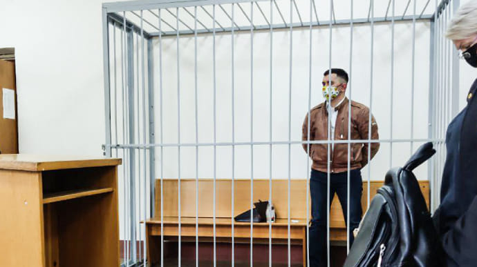 Політв'язень намагався себе вбити під час суду в Мінську