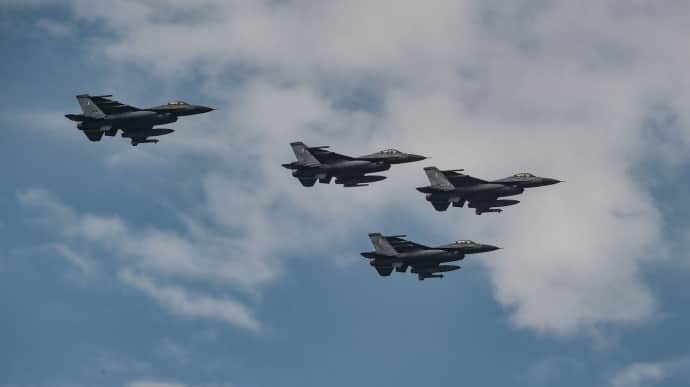 NATO video shows Ukrainian pilots training on F-16 fighter jets