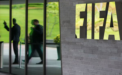 ЗМІ: Швейцарія проводить нову серію арештів чиновників ФІФА