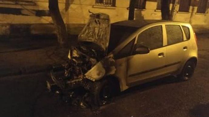 Затримали експоліцейського, якого підозрюють в організації підпалу авто Радіо Свобода у Львові