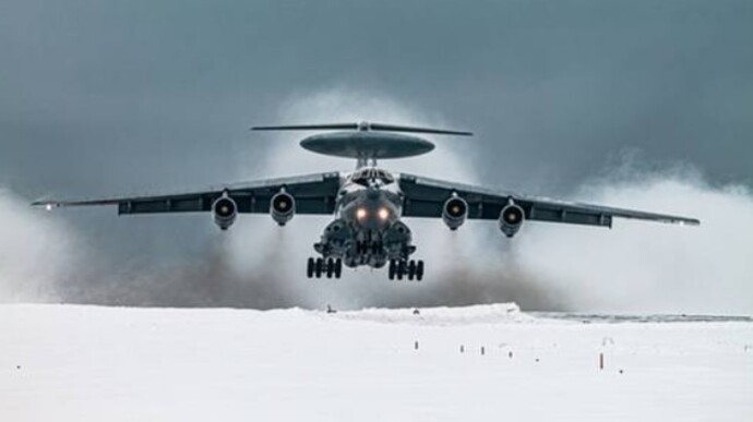 AWACS plane that helps in targeting leaves Belarus for Russia