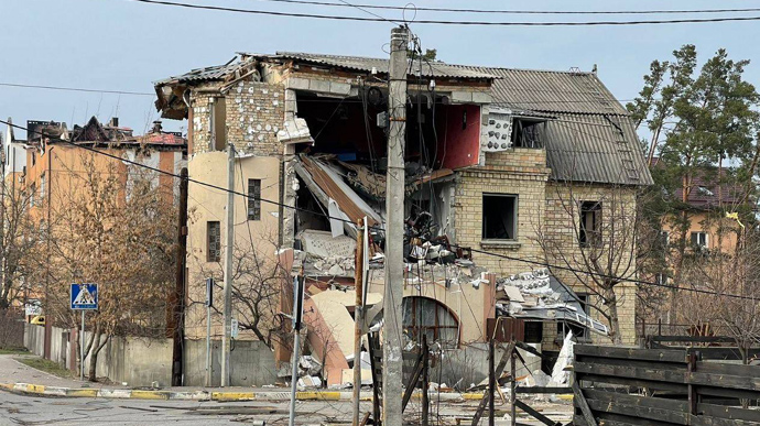 Влада Ірпеня просить мешканців подати дані про руйнування будинків: створили бот 