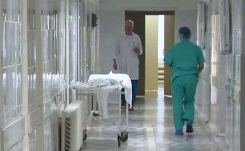 Больницы обяжут перенести плановые операции из-за коронавируса – Ляшко