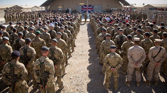 Британия отправит 8 тысяч военных в Европу на масштабные учения