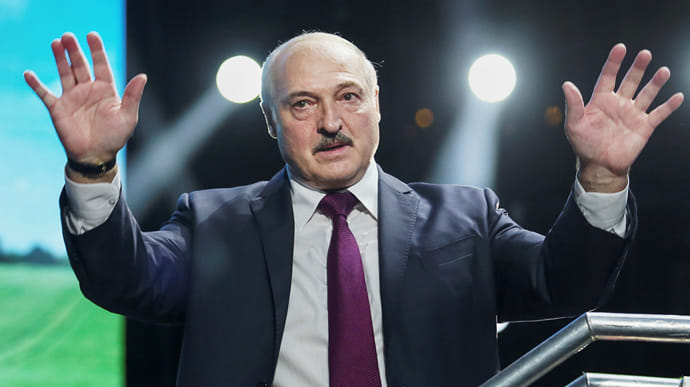 ЕС утвердил санкции против Лукашенко и еще 14 белорусов – СМИ