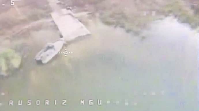 Ukraine's National Guard commander posts video of Russian boat being sunk in Kherson Oblast