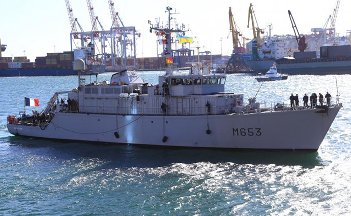В порт Одессы зашел минный тральщик НАТО