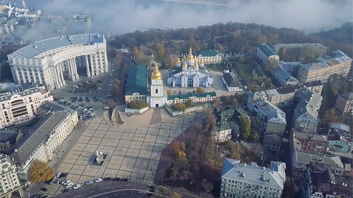 Київ досі в топі міст з найбруднішим повітрям у світі 
