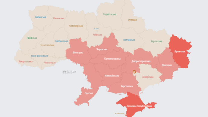 У низці регіонів України оголошували про ракетну небезпеку