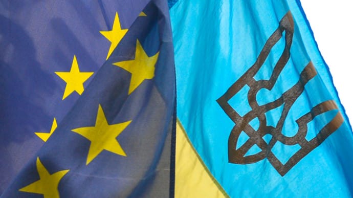 Прем’єр Чехії підтримав ідею вступу України в ЄС за спецпроцедурою