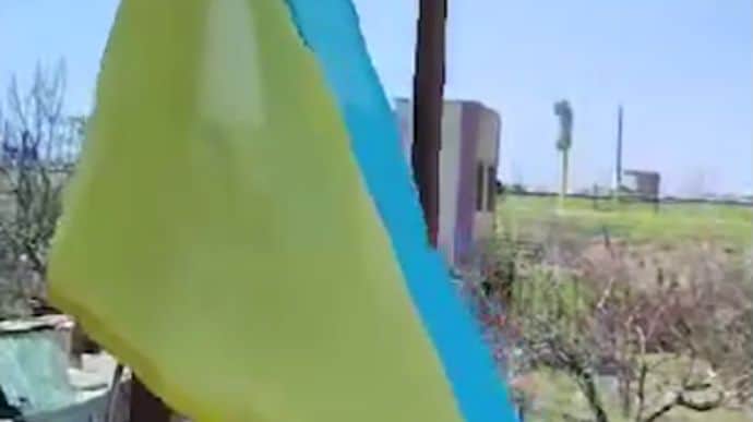 Бойцы ВСУ подняли украинский флаг на левом берегу Херсонщины 