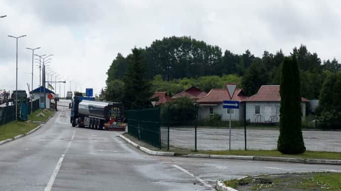 Polish farmers will not unblock Rava-Ruska – Hrebenne border checkpoint at agreed time
