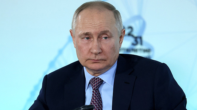 Putin explains Scholz why he terrorises Ukrainians with strikes on energy facilities