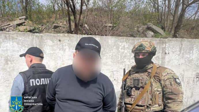 Зняття з військового обліку та липові діагнози за $50 тис.: у Києві затримали організатора схеми