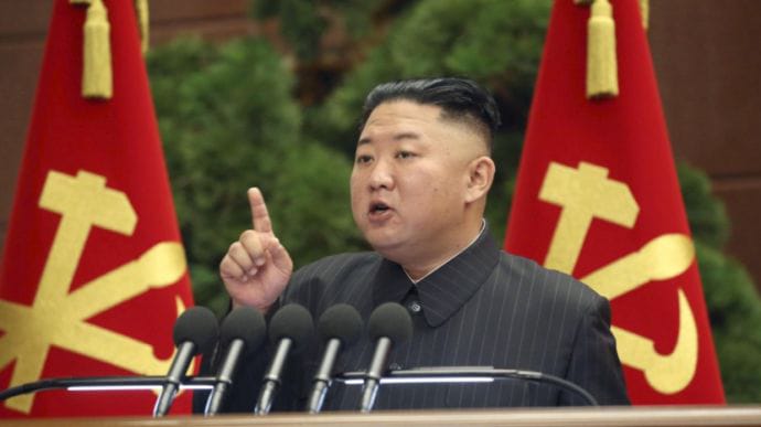 Кім Чен Ин заявив про загрозу безпеці КНДР через коронавірус