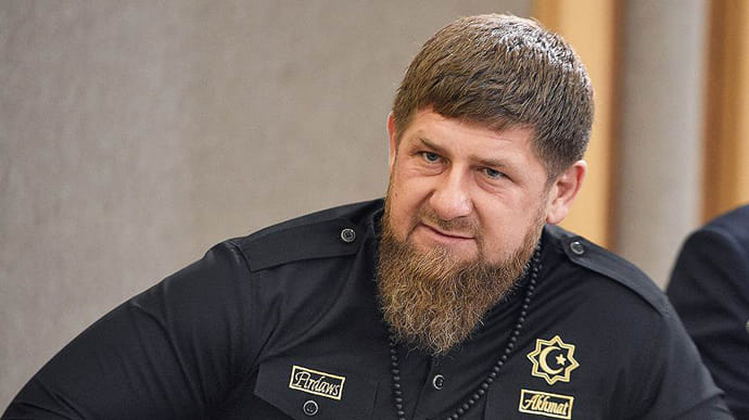 Кадиров скасував обов'язкове носіння масок у Чечні