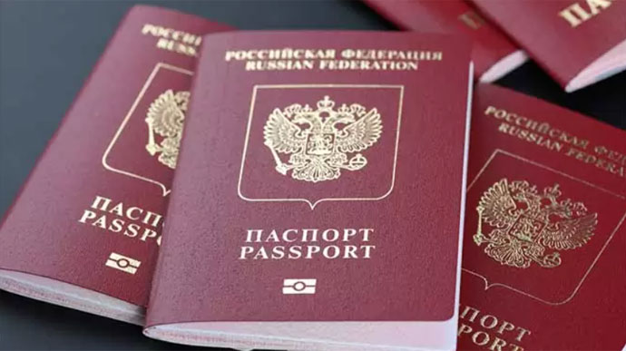 Британская разведка: РФ все больше ограничивает зарубежные поездки государственных служащих