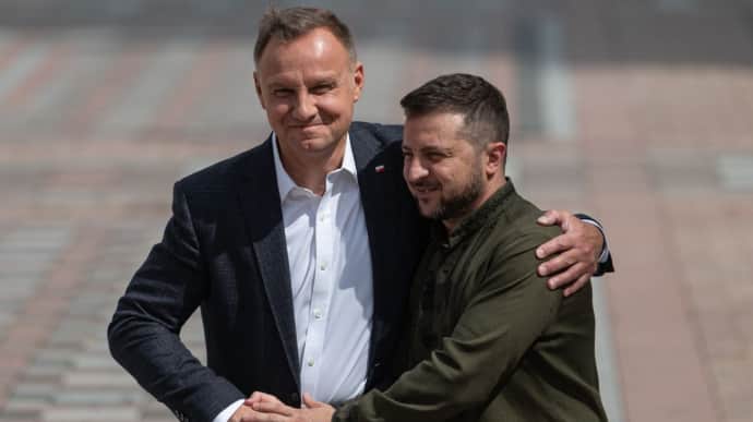 Polish president hopes Zelenskyy will be wearing a suit at next Three Seas summit