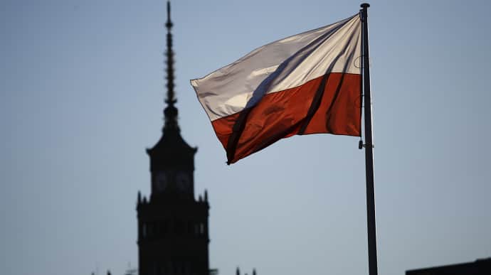 Poland closes Consulate General in Russia's St Petersburg after 53 years of work