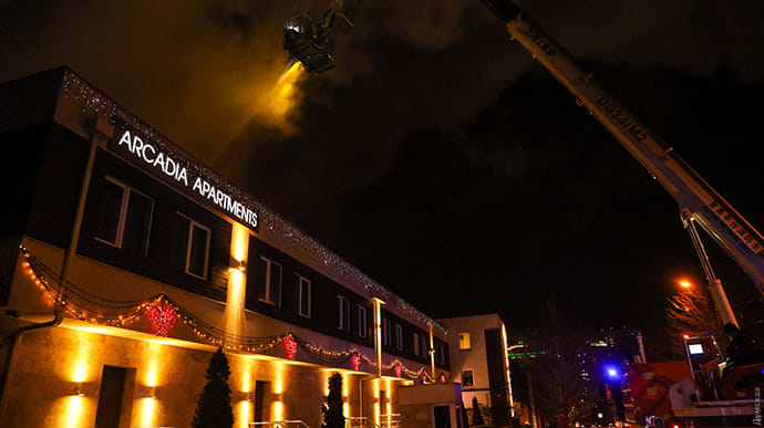 В Одессе горел отель: погибли 2 человека, еще двое пострадали