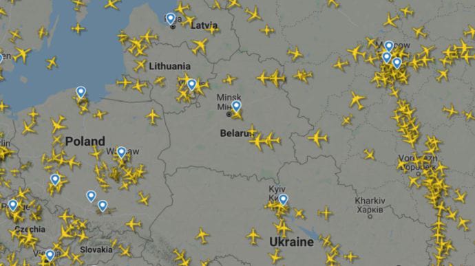 Air France, Finnair, Singapore Airlines: усе більше літаків облітають Білорусь