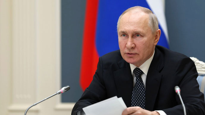 Роспропаганда убеждает, что Путин якобы побывал на Луганщине и Херсонщине 
