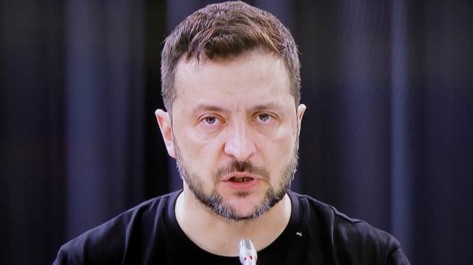 Zelenskyy extends sanctions against pro-Russian media people and Russian-appointed head of Donetsk for 10 years