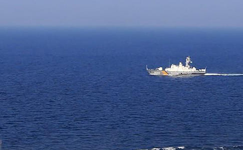 ФСБ почала оглядати судна, які прямують в Україну