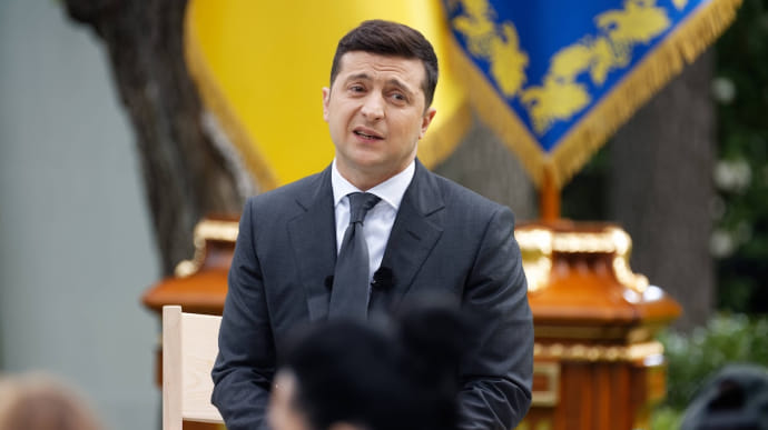 Почти половина украинцев против, чтобы Зеленский баллотировался на второй срок - социология