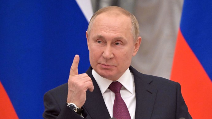 Путін заявив, що Україна займає історичні території Росії