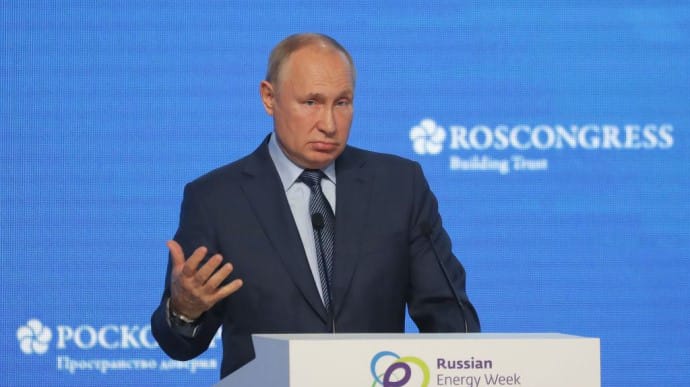 Путин не поедет на климатическую конференцию в Глазго, на которой будет Зеленский
