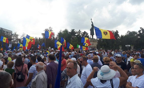 В Кишиневе - акции протеста, МВД говорит о подготовке массовых беспорядков