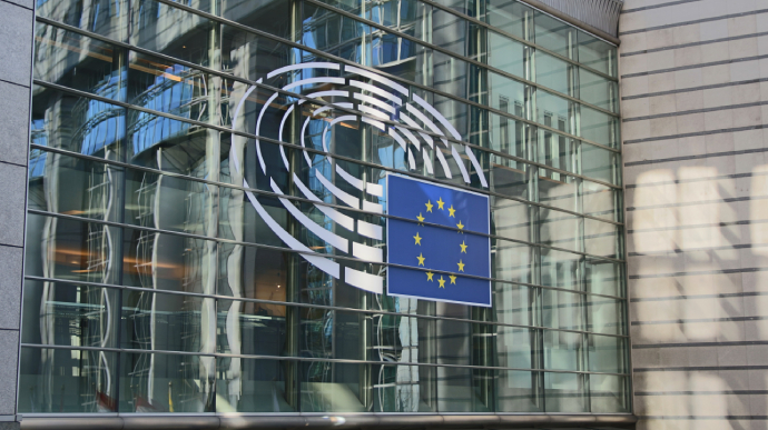 Европарламент одобрил предоставление Украине 18 млрд макрофина в 2023 году