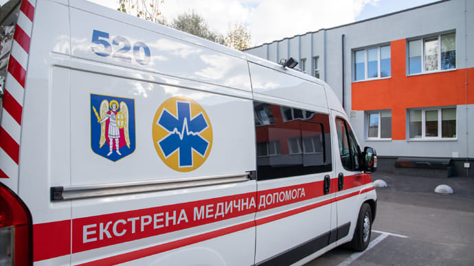У Києві за добу понад 350 хворих і 10 смертей від COVID 