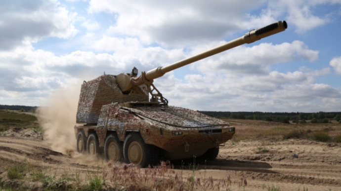 Німеччина схвалила продаж Україні 18 САУ RCH-155