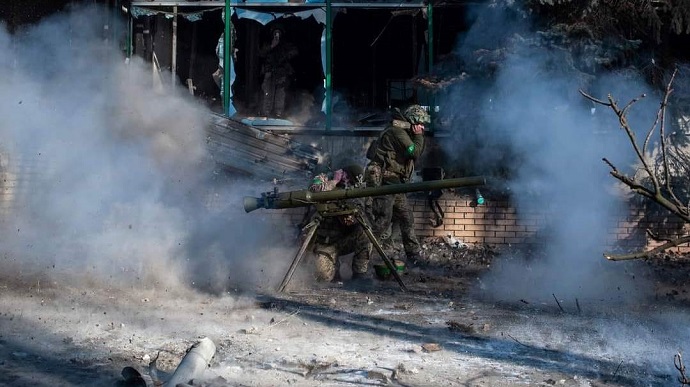 Ukrainian defenders strike 17 clusters of Russian military personnel – General Staff report