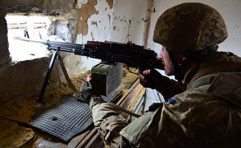 Росія продовжує порушувати домовленості: 5 обстрілів на Донбасі